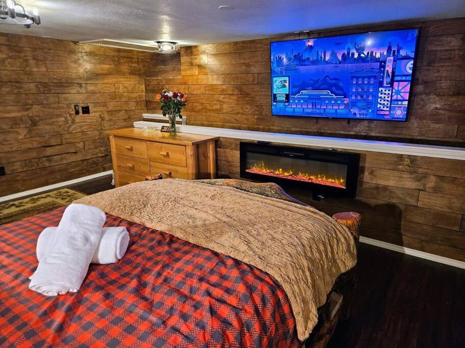 Private Cabin- Breakfast - Double Tub - 75In Tv - Sup - Washer Dryer - Bbq West Point Экстерьер фото